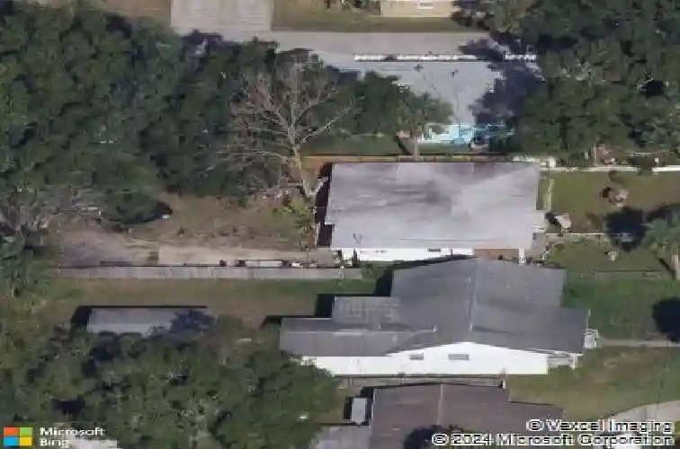 306 banana st, tarpon springs,  FL 34689