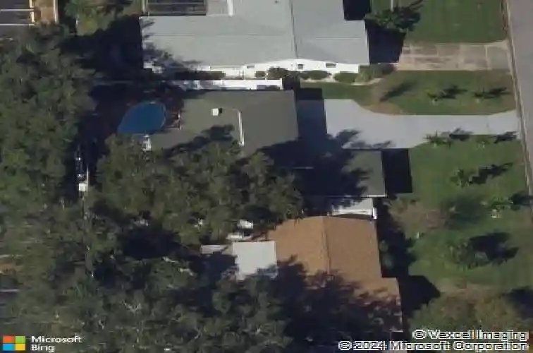 2856 65th way n, saint petersburg,  FL 33710