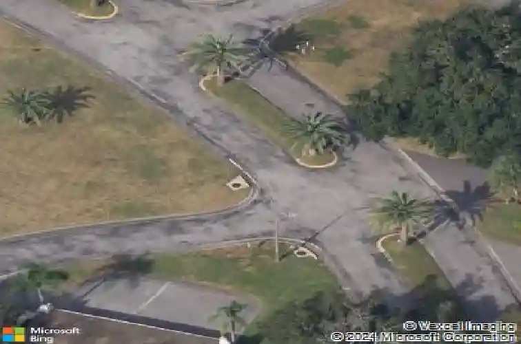 1380 mission cir, clearwater,  FL 33759