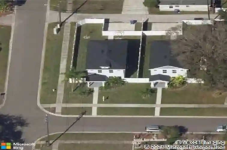 785 52nd ave n, saint petersburg,  FL 33703