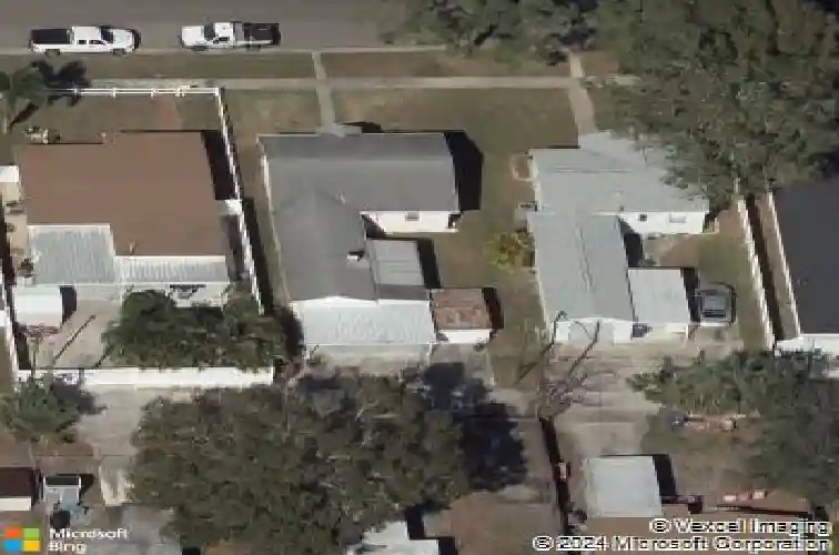 858 51st ave n, saint petersburg,  FL 33703