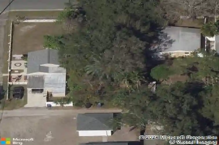 790 47th ave n, saint petersburg,  FL 33703