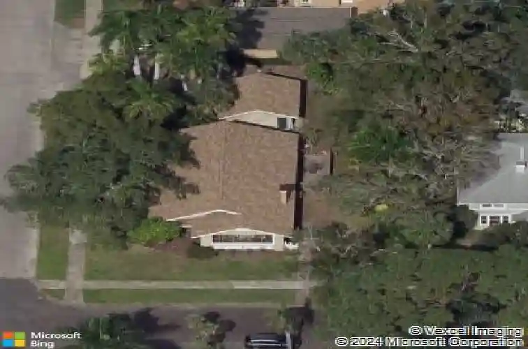 705 17th ave ne, saint petersburg,  FL 33704