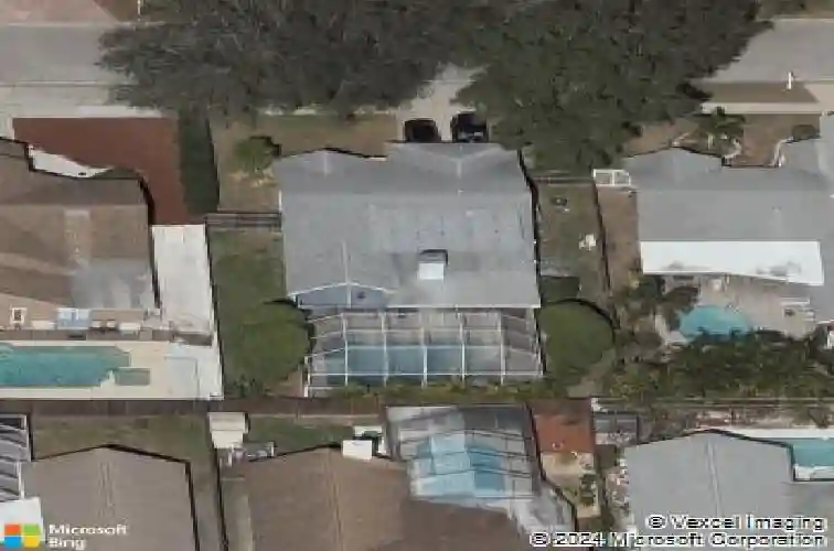 8132 perth dr, largo,  FL 33773