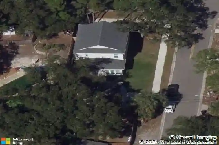 8100 25th ave n, saint petersburg,  FL 33710