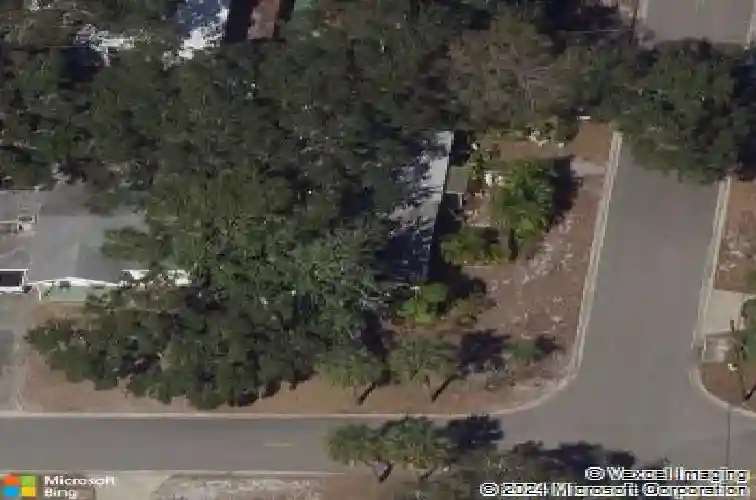 8101 23rd ave n, saint petersburg,  FL 33710