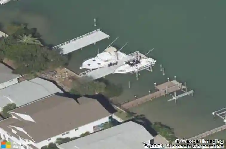 12620 lagoon ln, treasure island,  FL 33706