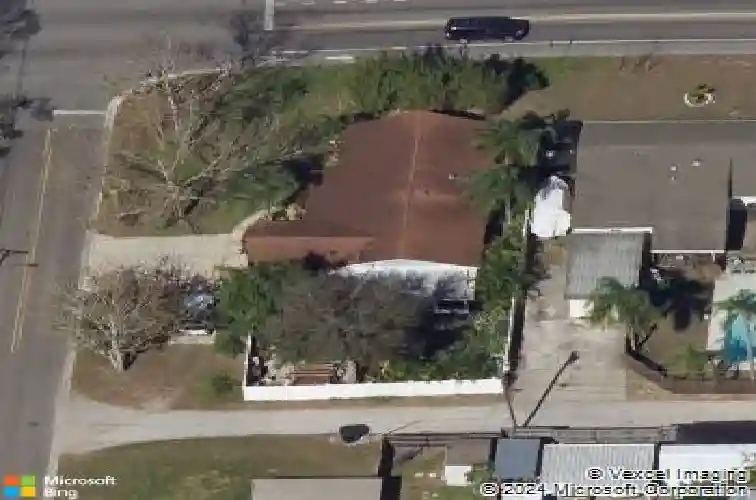 2923 52nd st n, saint petersburg,  FL 33710