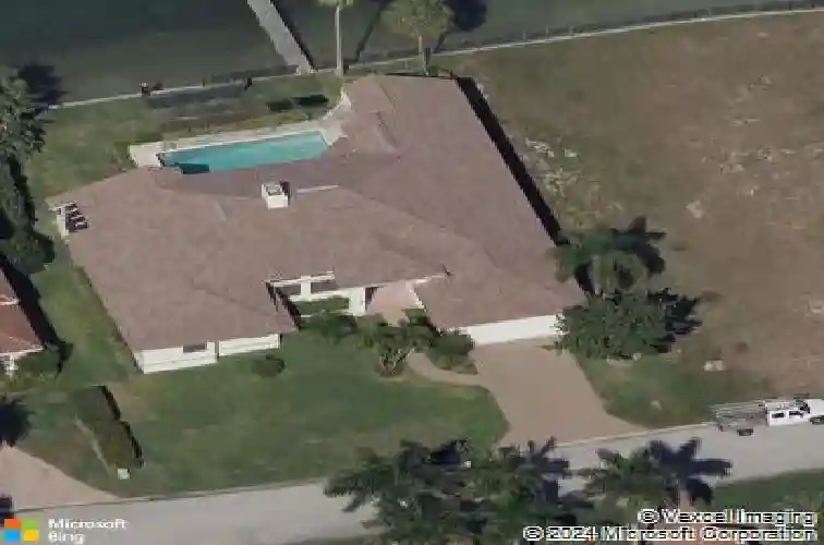 5223 61st ave s, saint petersburg,  FL 33715