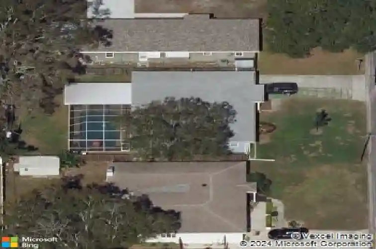 2736 45th way n, saint petersburg,  FL 33713