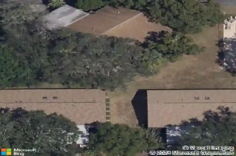 2606 oak cir, tarpon springs,  FL 34689