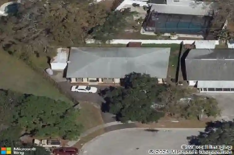 2763 63rd ter n, saint petersburg,  FL 33702