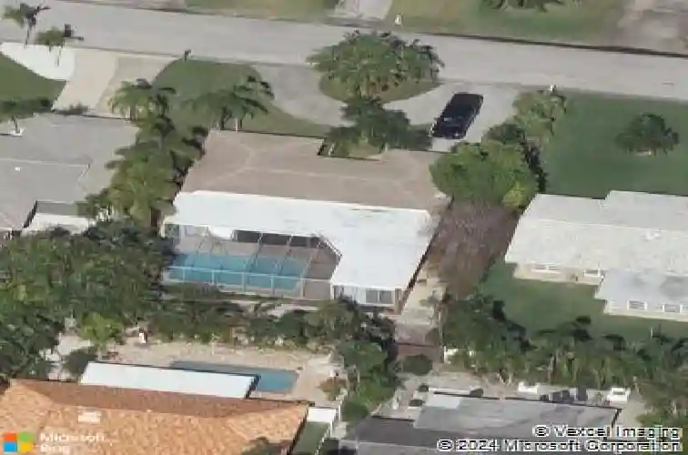 114 14th st, belleair beach,  FL 33786