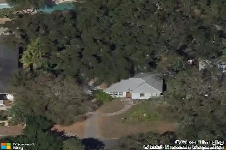 125 24th ave se, saint petersburg,  FL 33705