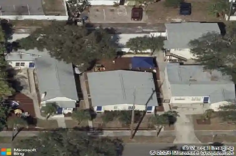 429 11th ave s, saint petersburg,  FL 33701