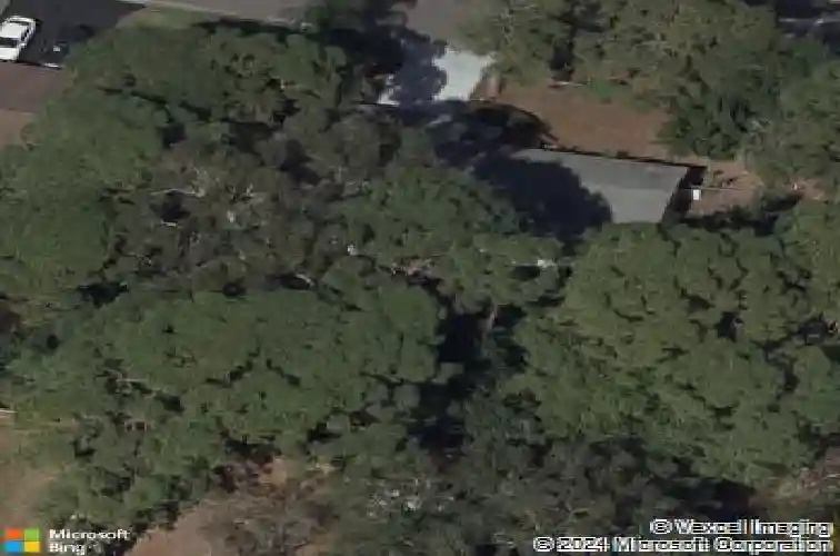 120 sw monroe cir n, saint petersburg,  FL 33703