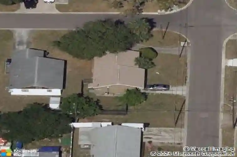 2429 46th st s, saint petersburg,  FL 33711