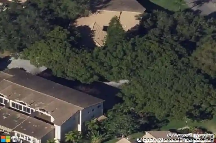 1620 pelican creek xing, saint petersburg,  FL 33707