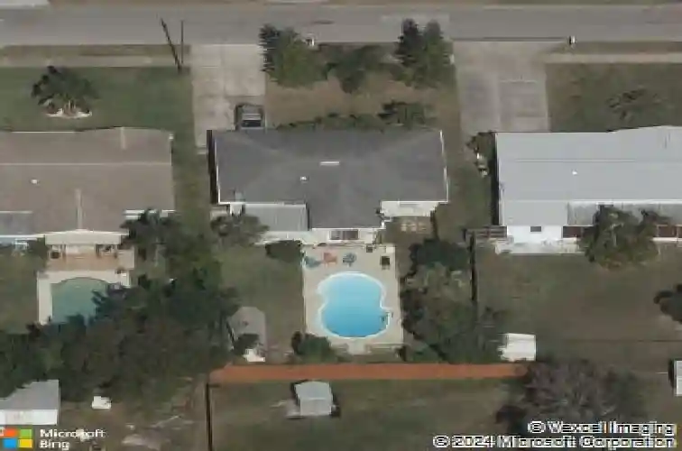 10754 63rd ave, seminole,  FL 33772