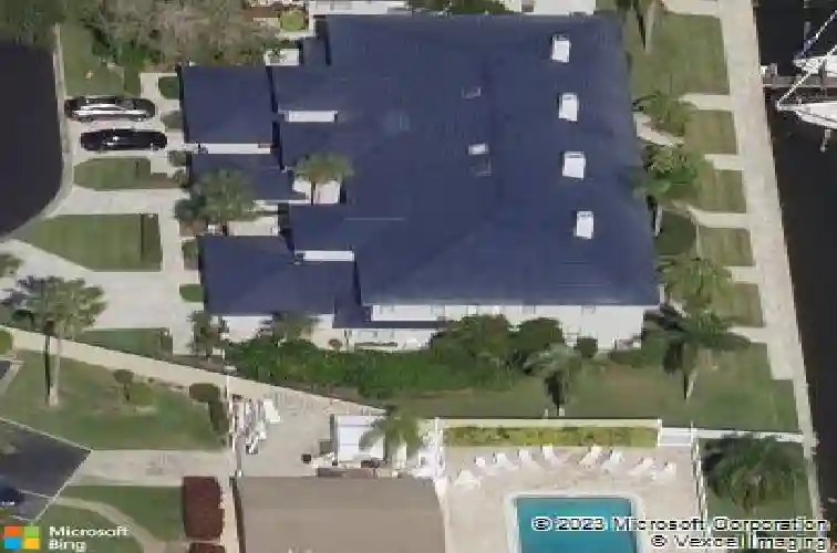 1629 watermark cir ne, saint petersburg,  FL 33702