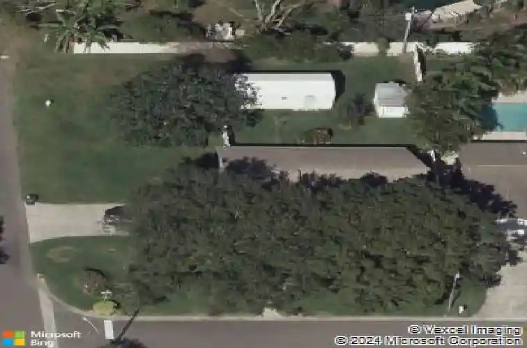 2010 7th pl sw, largo,  FL 33770