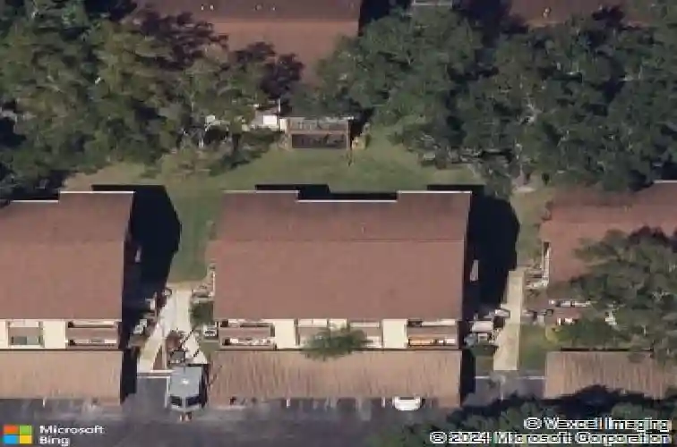 511 longfellow ct #d
                                ,Unit Apt D, safety harbor,  FL 34695