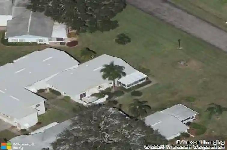 3244 38th way s
                                ,Unit B, st petersburg,  FL 33711