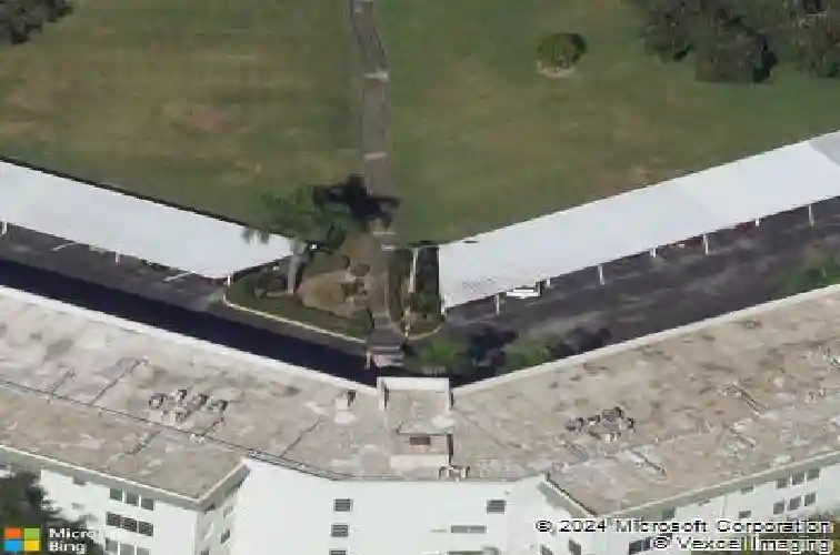 5725 80th st n #408
                                ,Unit Unit 408, saint petersburg,  FL 33709