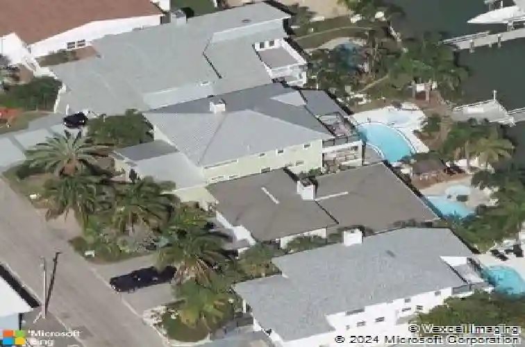 8505 blind pass dr, treasure island,  FL 33706