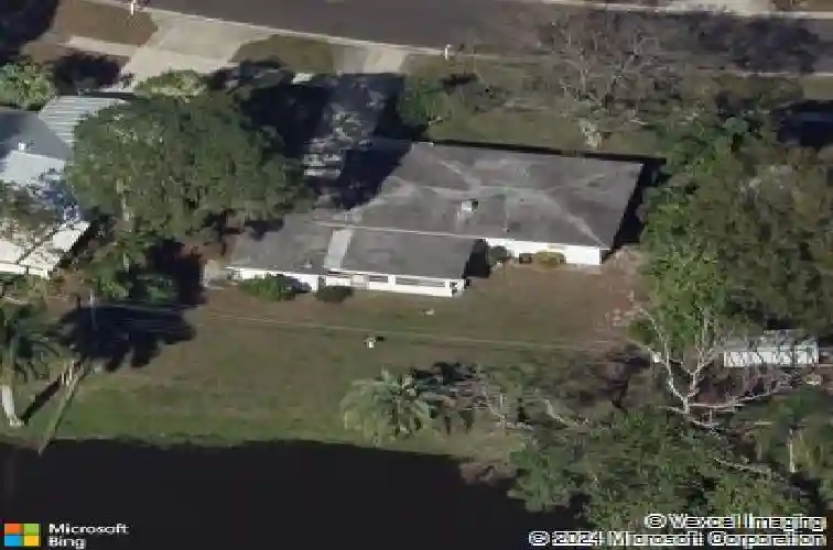 15348 bedford cir w, clearwater,  FL 33764