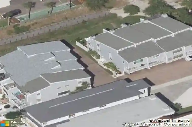 12274 1st st w #8
                                ,Unit Apt 8, treasure island,  FL 33706