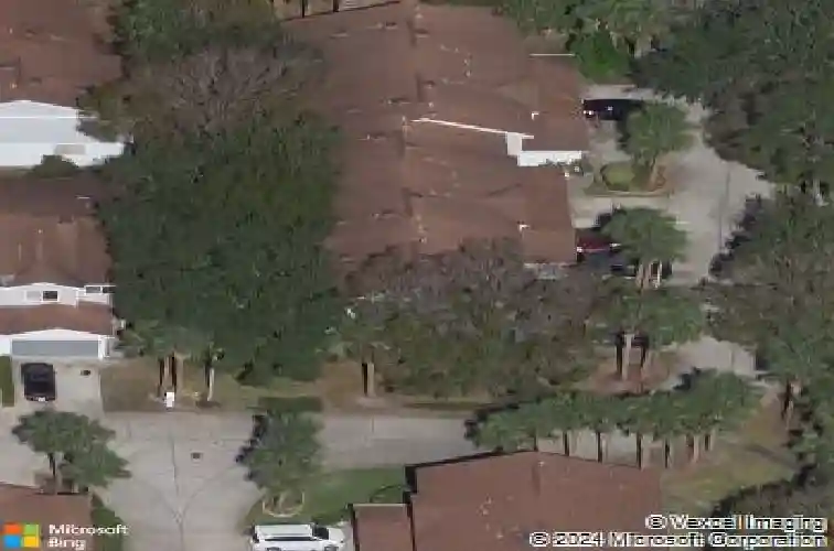 9209 jakes path, largo,  FL 33771