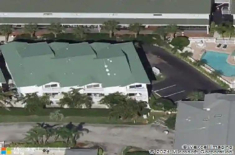 19817 gulf blvd #102, indian shores,  FL 33785