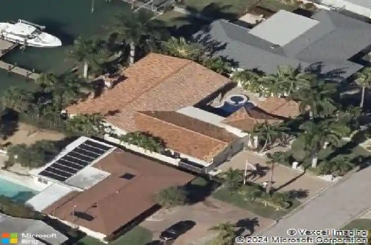 2950 alton dr, st pete beach,  FL 33706