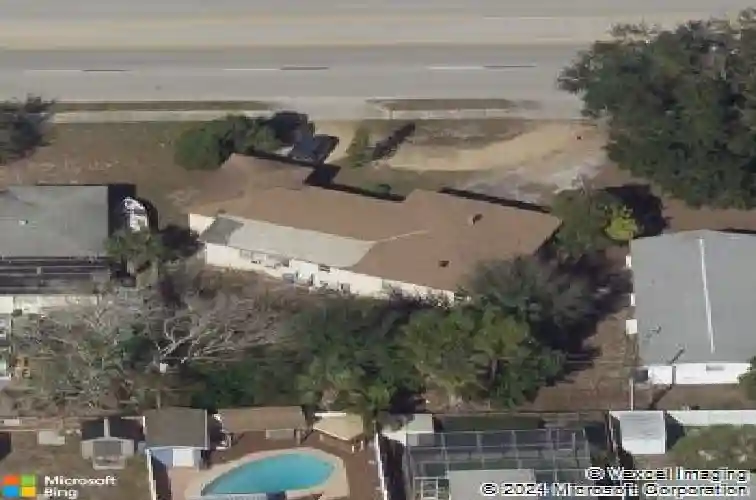 7500 38th ave n, saint petersburg,  FL 33710