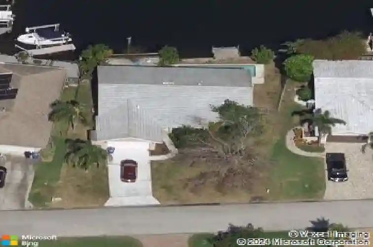 1425 50th ave ne, saint petersburg,  FL 33703