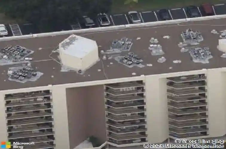 690 island way #810
                                ,Unit Apt 810, clearwater beach,  FL 33767