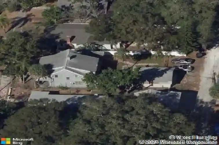 819 11th st n, saint petersburg,  FL 33705