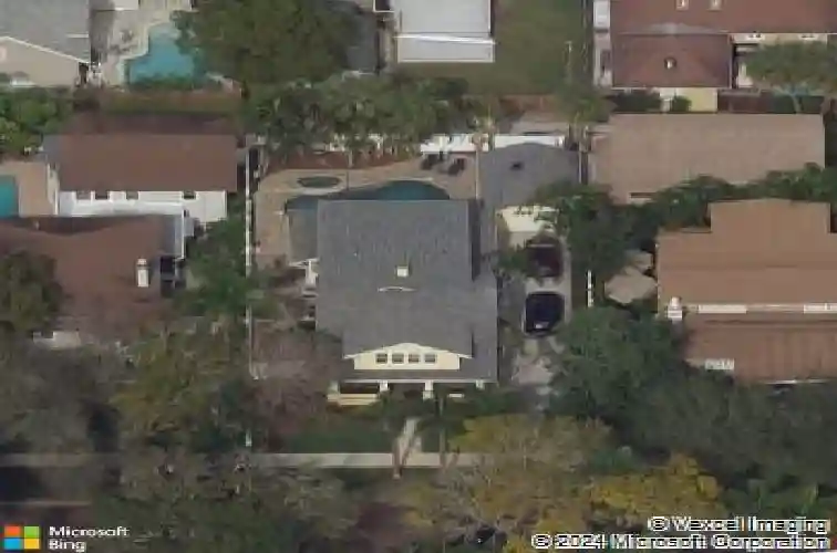445 13th ave ne, saint petersburg,  FL 33701