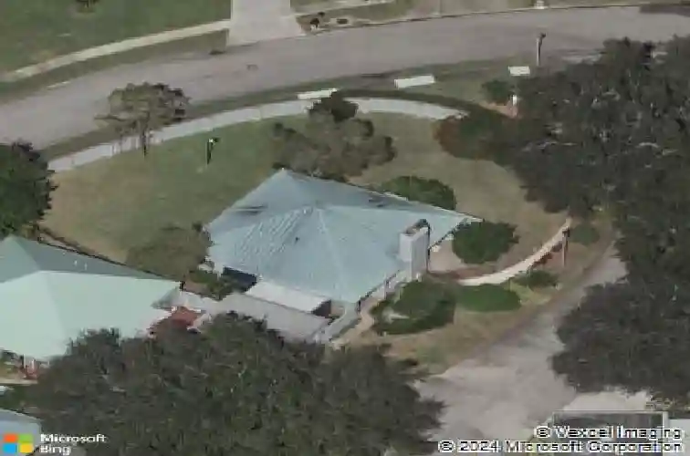 10479 longwood dr, seminole,  FL 33777