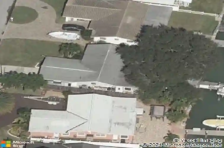 541 lillian dr, madeira beach,  FL 33708