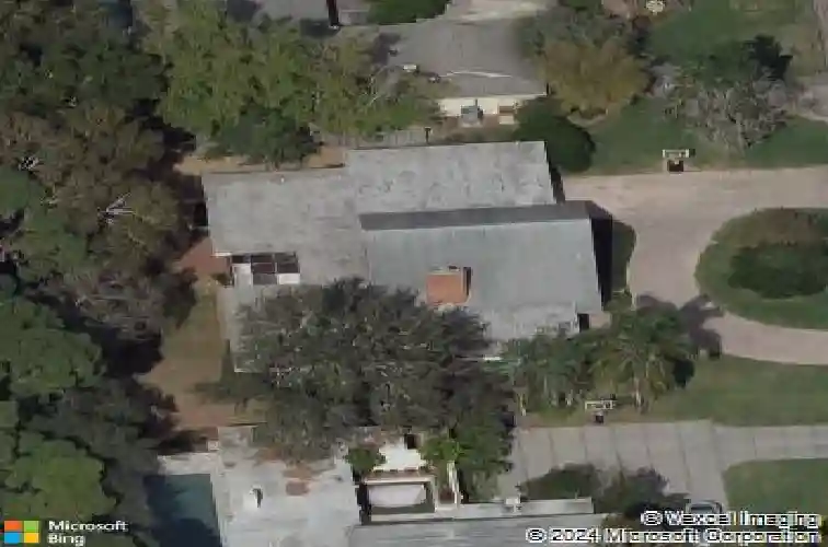 3200 walnut st ne, saint petersburg,  FL 33704