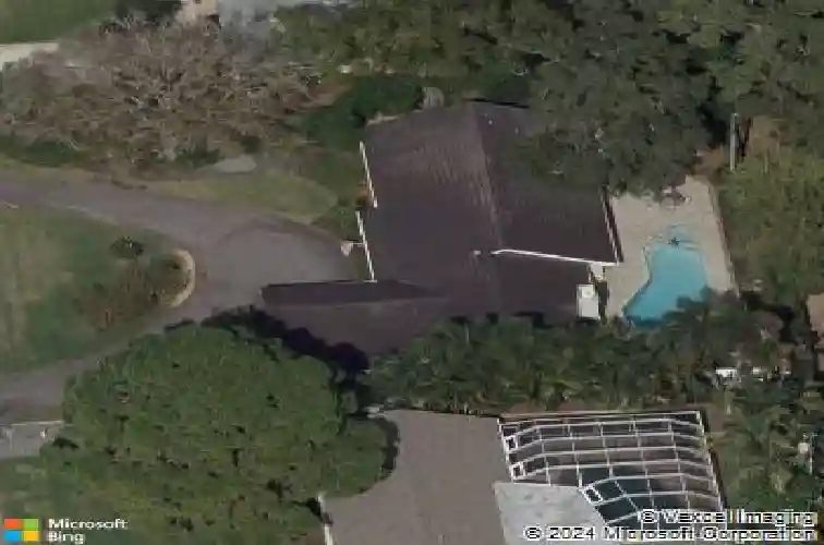 3275 walnut st ne, saint petersburg,  FL 33704