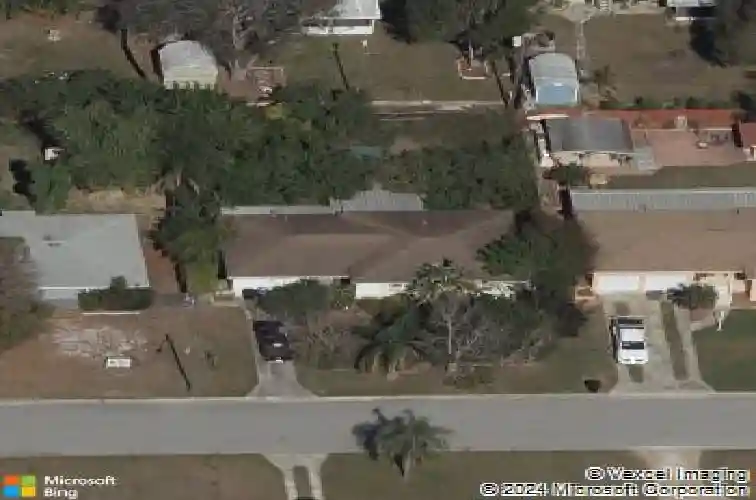 3593 benson ave n, saint petersburg,  FL 33713