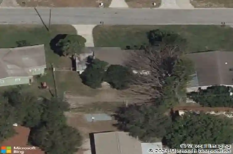 11388 122nd ave, largo,  FL 33778