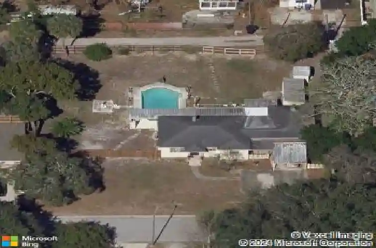 5039 29th ave n, saint petersburg,  FL 33710