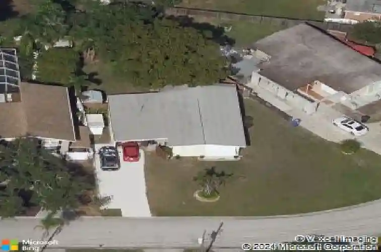 101 sunlit cove dr ne, saint petersburg,  FL 33702