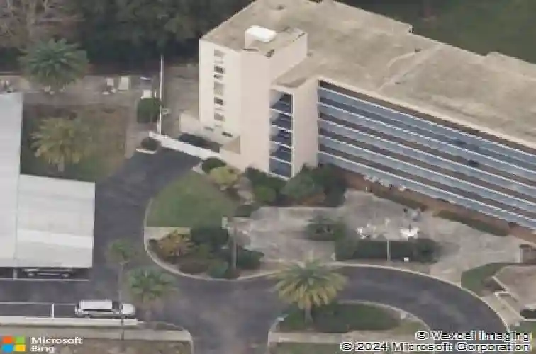 200 n betty ln
                                ,Unit 1C, clearwater,  FL 33755