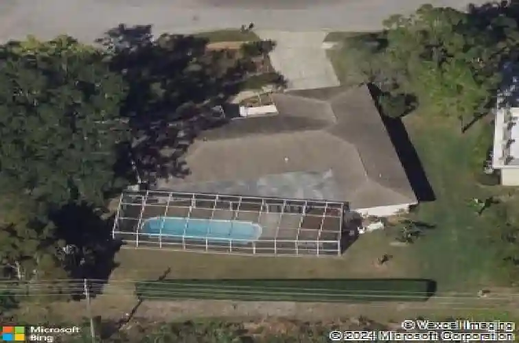 7574 cumberland ct, seminole,  FL 33777