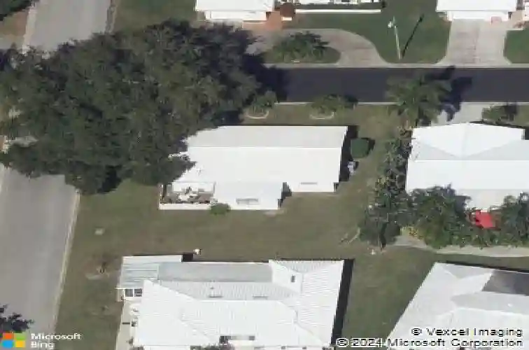 14198 89th ave, seminole,  FL 33776